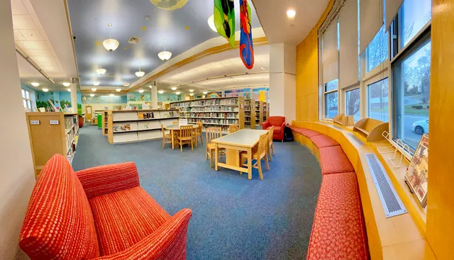Chelmsford Public Library