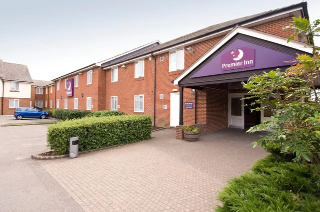 Premier Inn Swindon North hotel