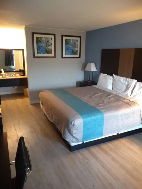 Super 8 by Wyndham Mineral Wells