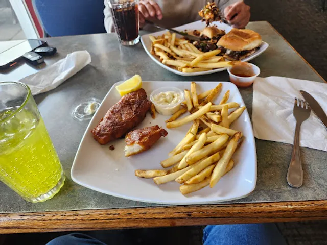 Max's Drive-in Restaurant