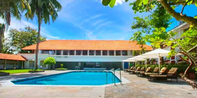 Casino Hotel, CGH Earth