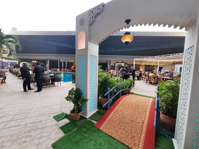 Al Bustan Restaurant