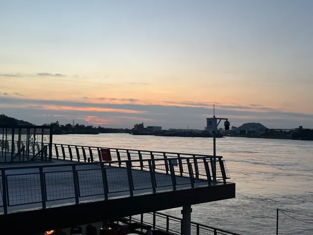 Fisherman's Wharf Sports Bar