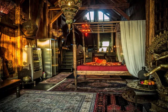 Bijou Hotel Love and Romance