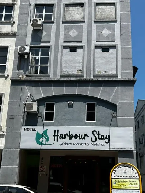 Hotel Harbour Stay