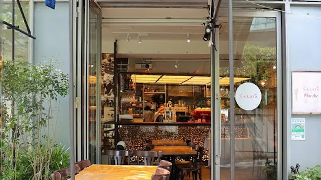 Wine Dine Café Bar SAKURA