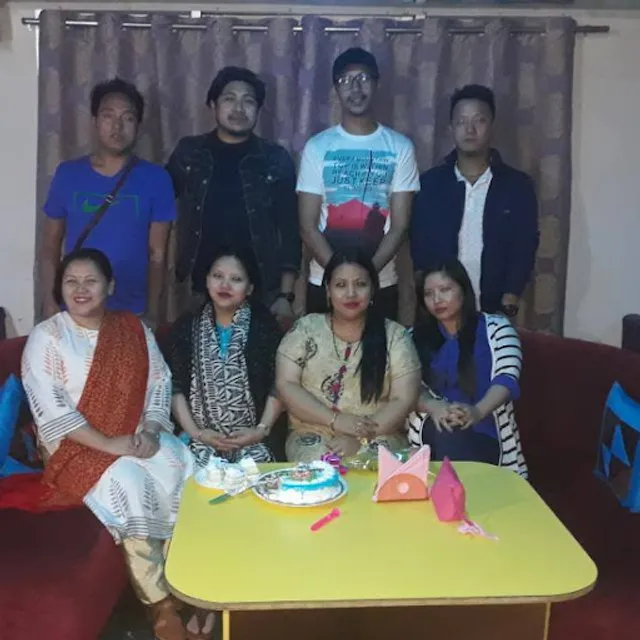 Lees Restro Bar& Lounge