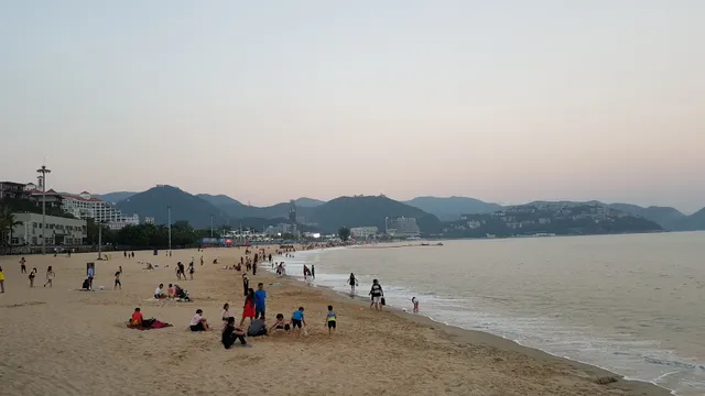 Dameisha Beach