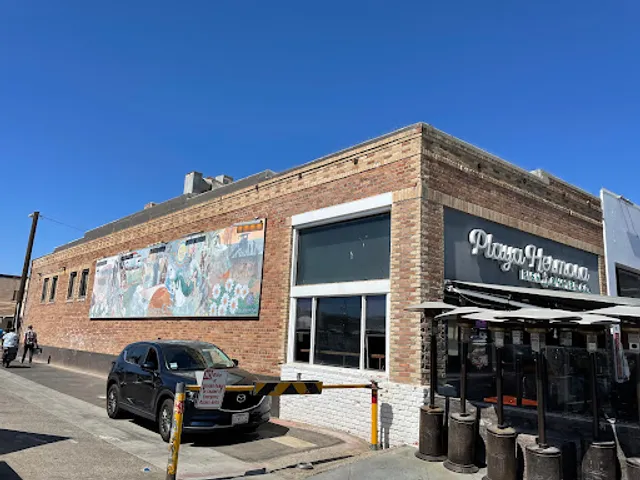 Playa Hermosa Fish & Oyster Co.