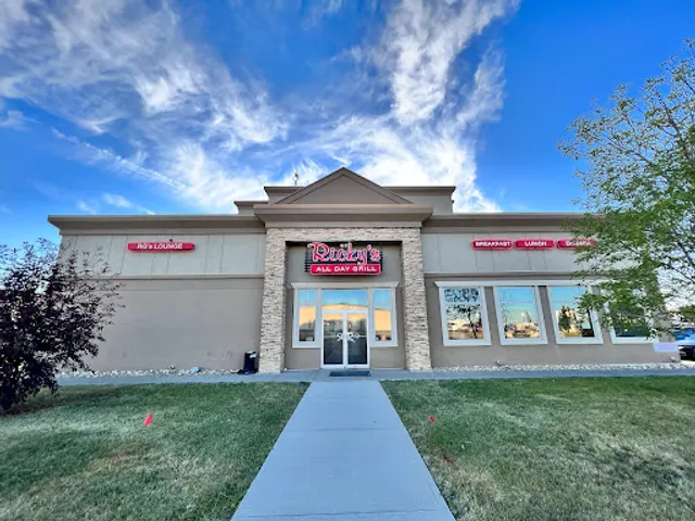 Ricky's All Day Grill - Leduc North