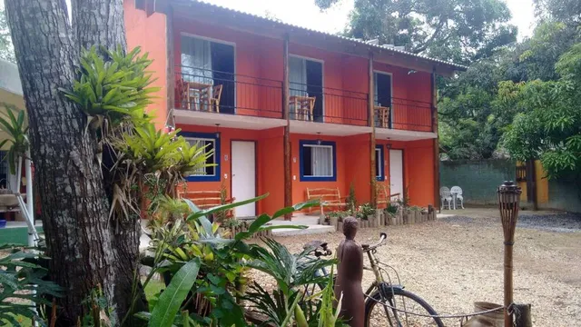 Casa do Artista Suítes Penedo