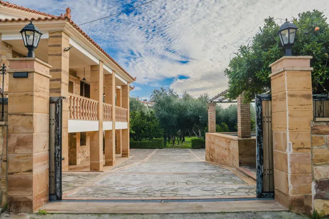 Archontiko Frideriki Chios