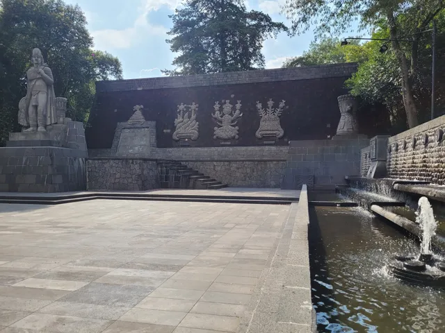 Monumental Fuente de Nezahualcóyotl