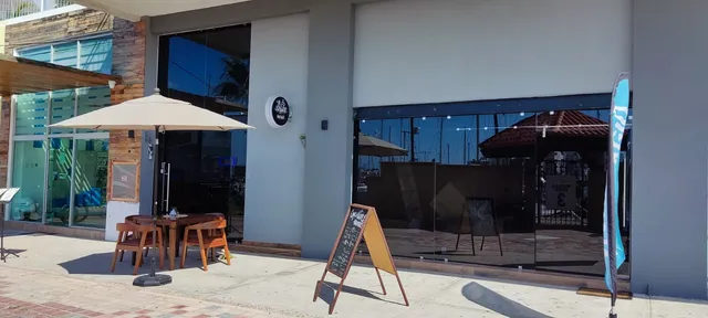 El Naufragio Food & Drinks