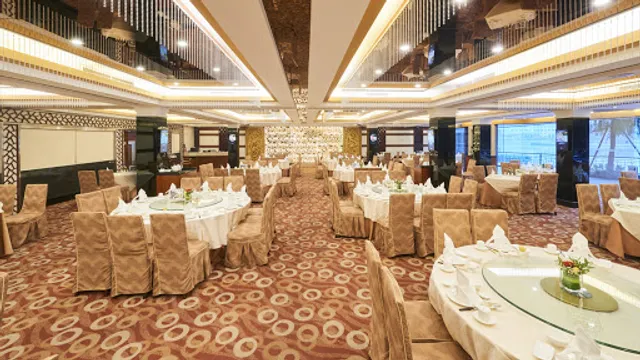 Golden Dragon Restaurant