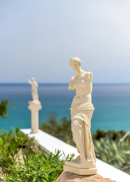 Giourgas Studios & Apartments in Milos