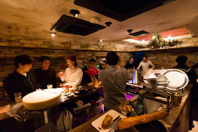 Pil-pil & Prosciutto Standing Bar LUPIN