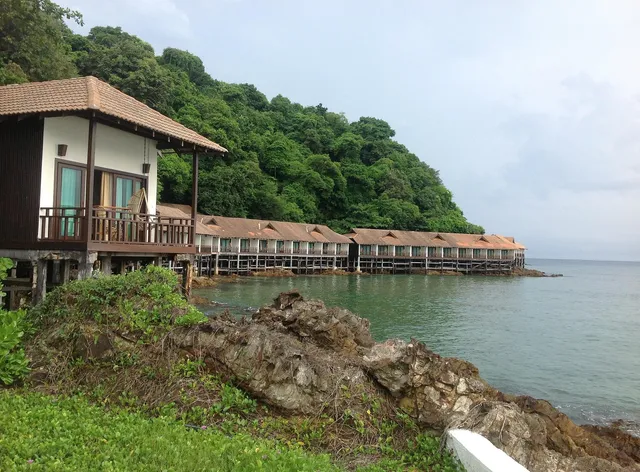 Gem Island Resort and Spa