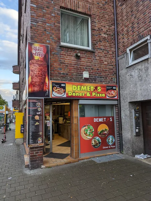Demet's Döner Kebap & Pizza Türkische Spezialitäten