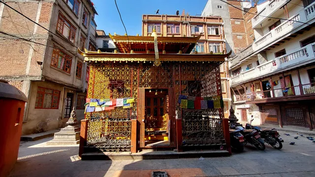 Itumbahal (white Tara's temple/statues)