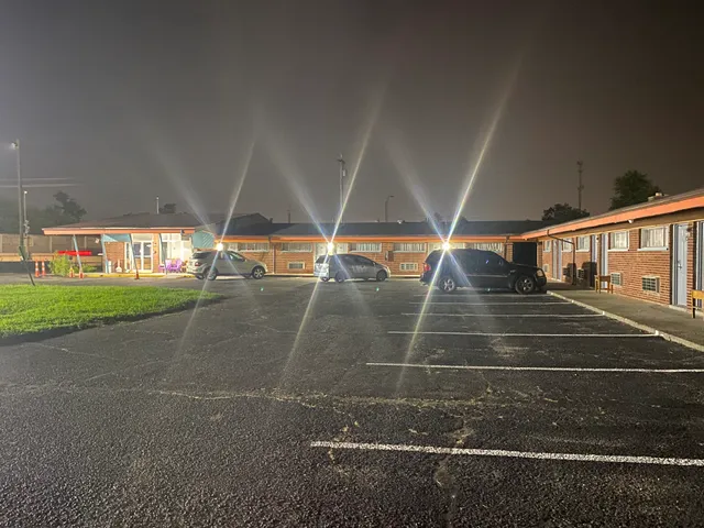 EXPRESS INN HOTEL DAYTON