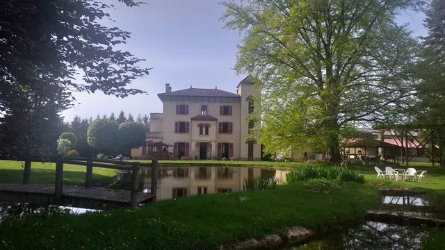 Le Domaine de Marchal, chambres et table d'hôtes, écolodge