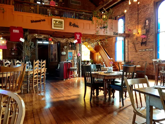 Morluski's Polish & Italian Cuisine