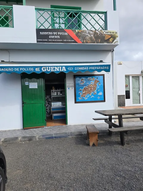 Asadero De Pollos Guenia