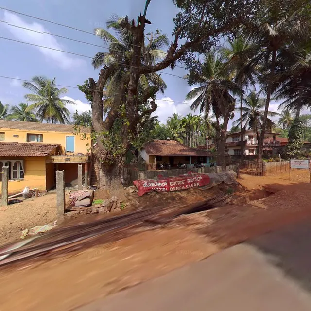 Hotel Ganesh Prasad ಹೊಟೇಲ್ ಗಣೇಶ್ ಪ್ರಸಾದ್