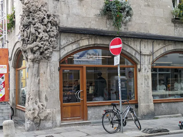 Julius Brantner Brothandwerk Brezelbackstube - Altstadt