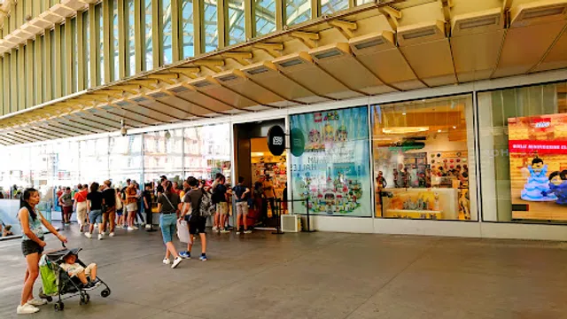 The LEGO® Store Paris Les Halles