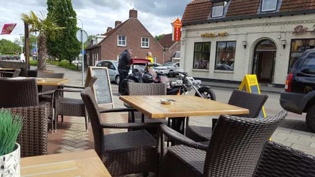 Chinees Spec. Restaurant De Zomertuin