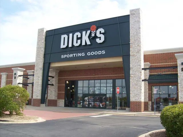 DICK'S Sporting Goods