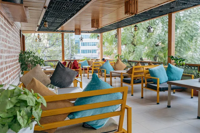 Bardali Restro & Residency