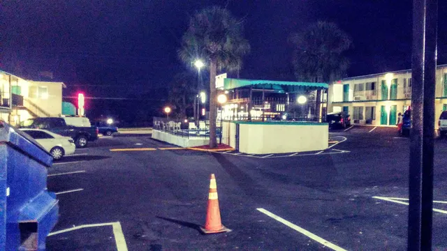 Motel X Orlando 6510 W Colonial