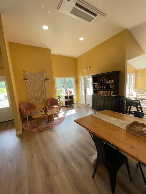 The Laughing Goat Coffee Bar & Cakery