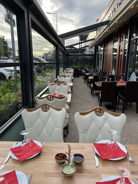 RESTAURANT FORMULE À VOLONTÉ KASHMIR PALACE