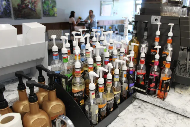 Earle's Loveland Coffee Shop