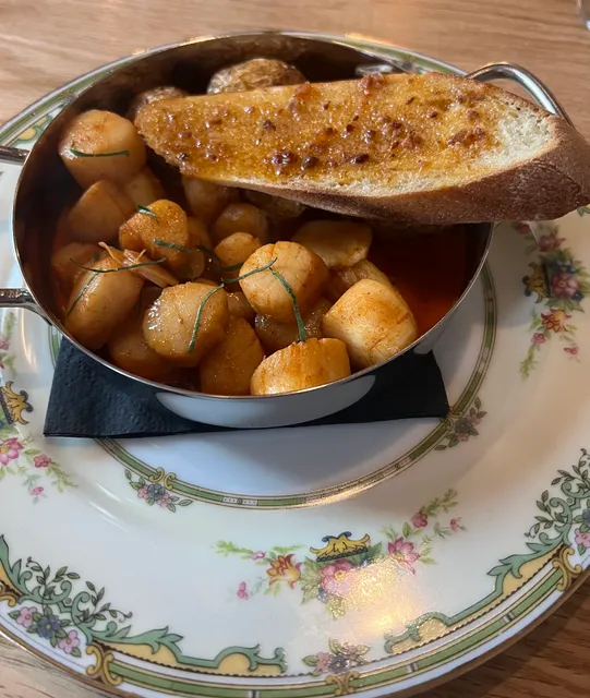 Hopestill Restaurant & Bar