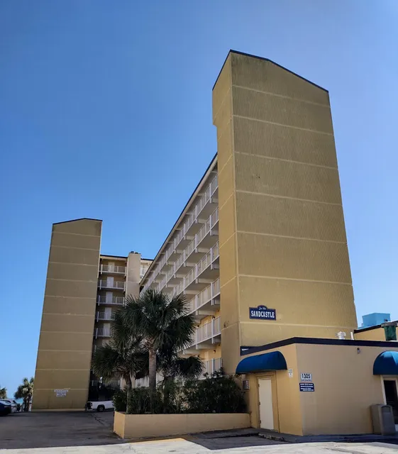 Sea Mist Resort "The Sandcastle"