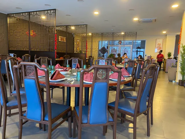 New Golden Phoenix Restaurant