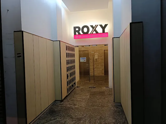 Roxy Apartment Jintsu Homestay