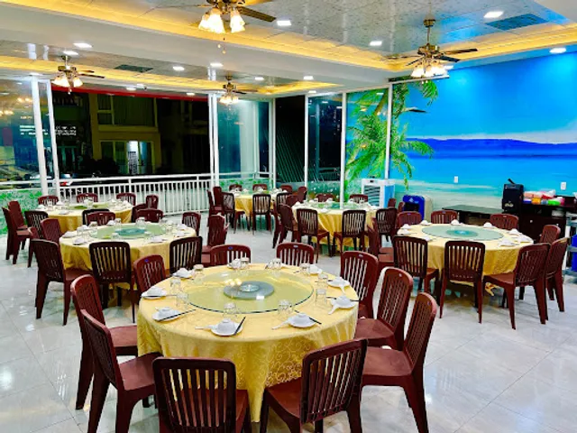 Nhà Hàng HOA TRANG