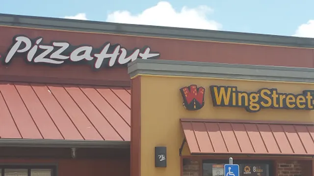 Pizza Hut