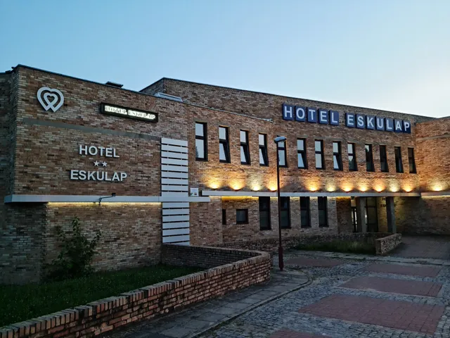 Hotel Eskulap Pokoje Apartamenty Komfortowy nocleg