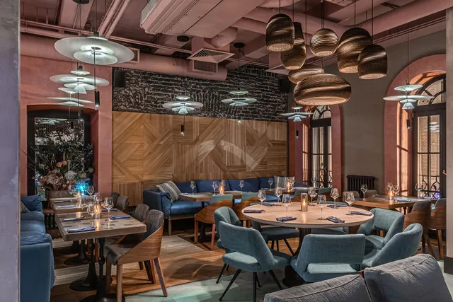 LureMe Fishbar & Restaurant