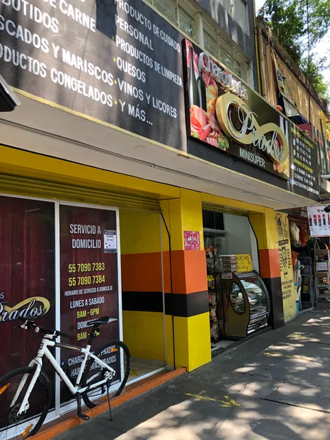 Charcutería Black & White