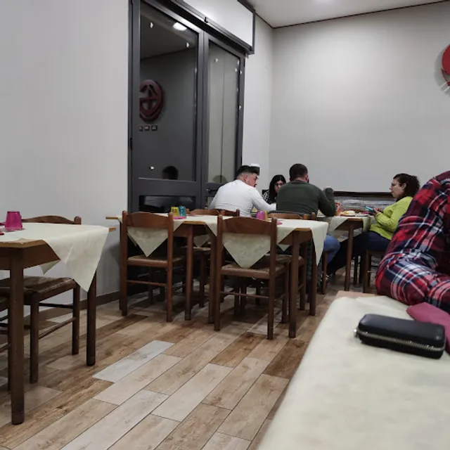 4G pizza & drink Sestu