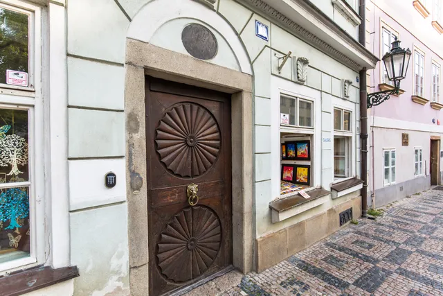 Residence Charles Bridge