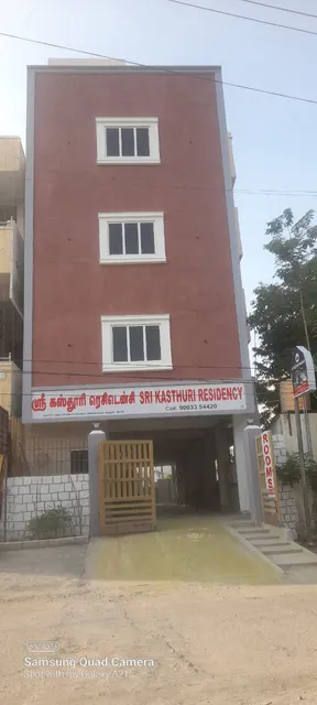 Sri kasthuri residency